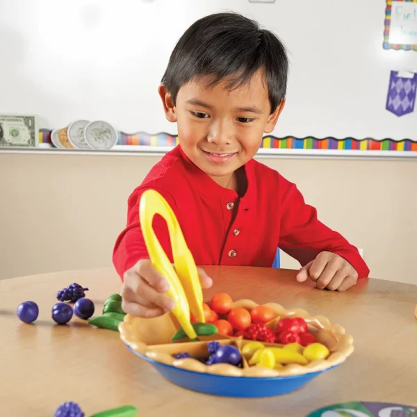 ⁦פשטידת פירות מיון ומוטוריקה - 68 חלקים Learning Resources⁩ – תמונה ⁦14⁩