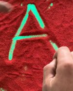 ⁦חול צבעוני ליצירה - ערכת 5 צבעים⁩ – תמונה ⁦6⁩