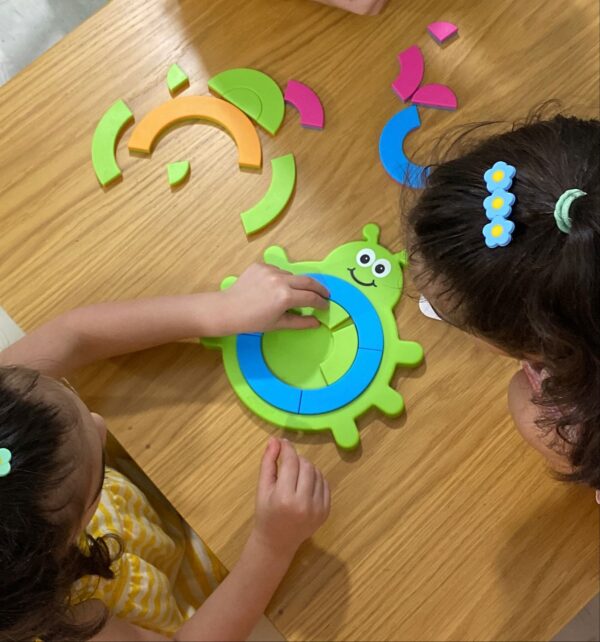 ⁦באגזל - משחק מאתגר Fat Brain Toy⁩ – תמונה ⁦5⁩