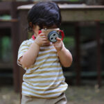 ⁦חבילת מכשירים מעץ - מצלמה צבעונית ופלאפון⁩ – תמונה ⁦8⁩