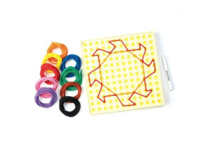 ערכת ציור שרוכים עם כרטיסי צורות (35 חלקים)