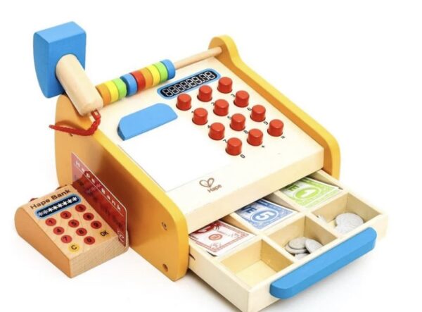 ⁦קופה עשירה ורושמת מעץ Hape⁩ – תמונה ⁦4⁩