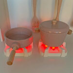 ⁦מטבח רטרו מעץ לילדים – דגם לירון וינטג’⁩ – תמונה ⁦3⁩