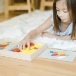 ⁦לוח צורות גאומטריות מעץ – Melissa & Doug⁩ – תמונה ⁦6⁩